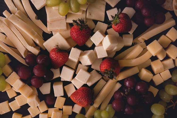 https://www.paeats.org/wp-content/uploads/2017/10/Fruit_Cheese_Tray.jpg