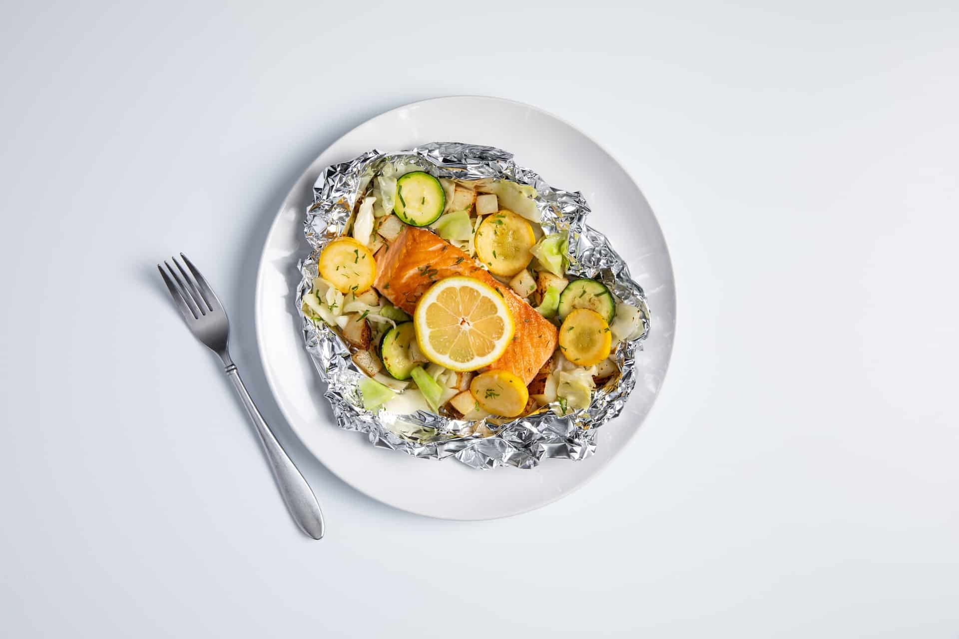 Nourish PA: Salmon and Vegetable Foil Packs