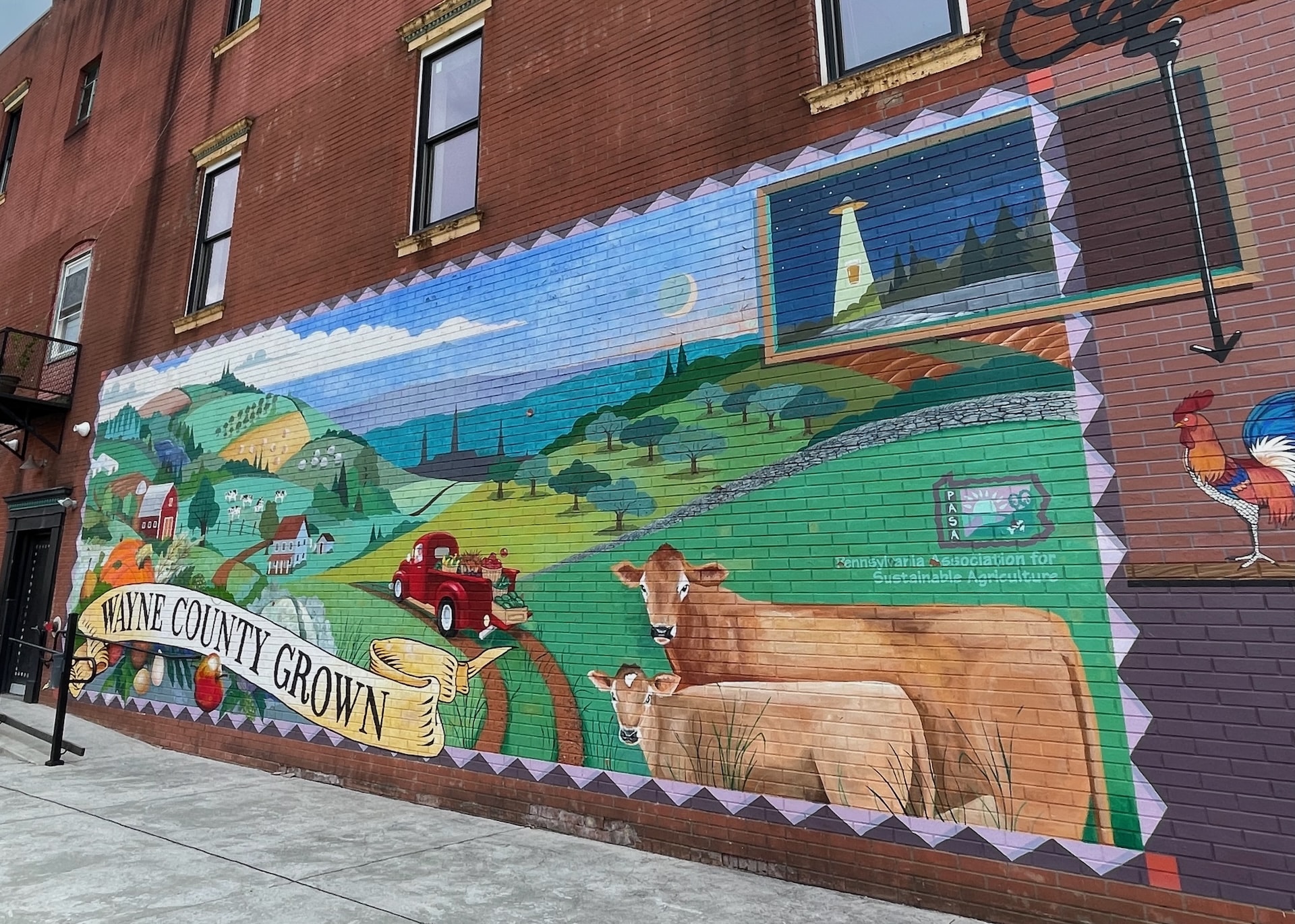 Wayne County mural in Honesdale.